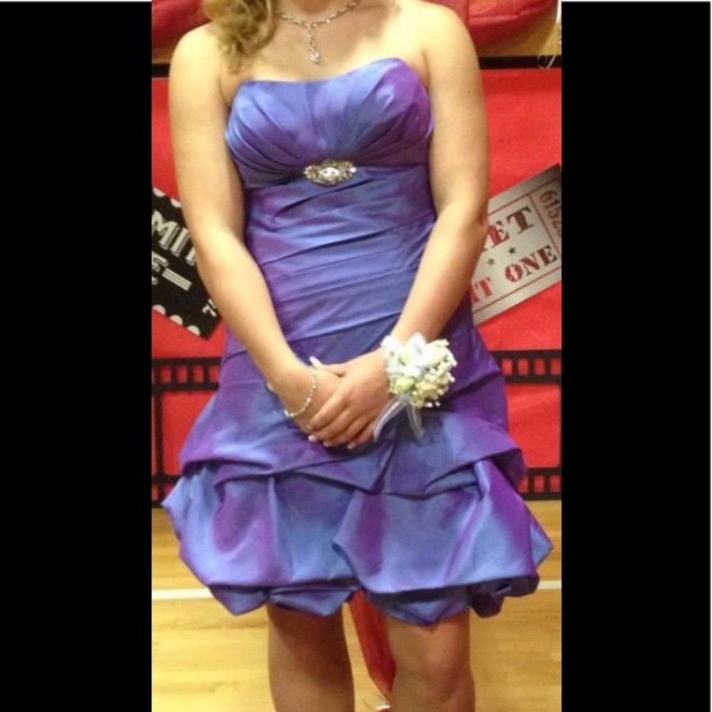 Pretty Maids Cocktail dress Iridescent purple size 10